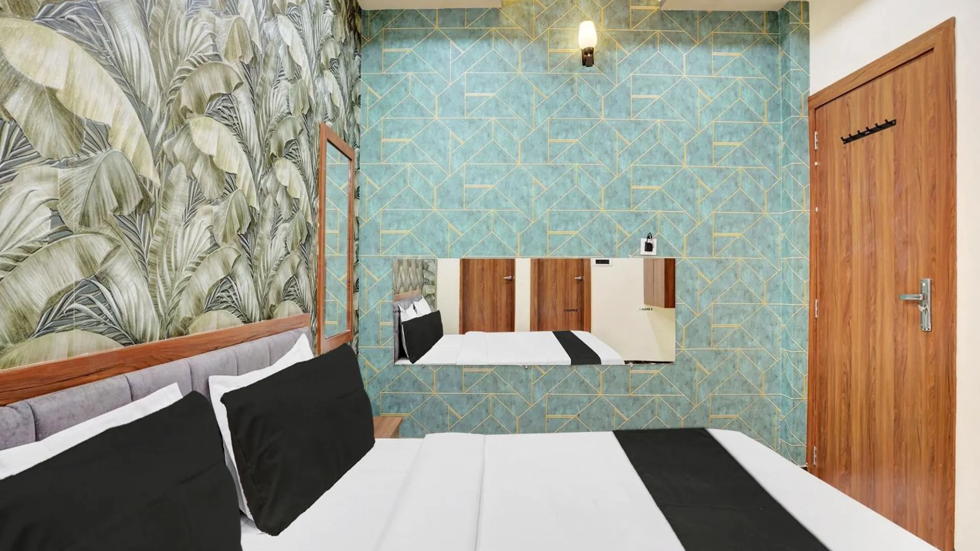Hotel O Abd Hotel & Restro Udaipur 3*,